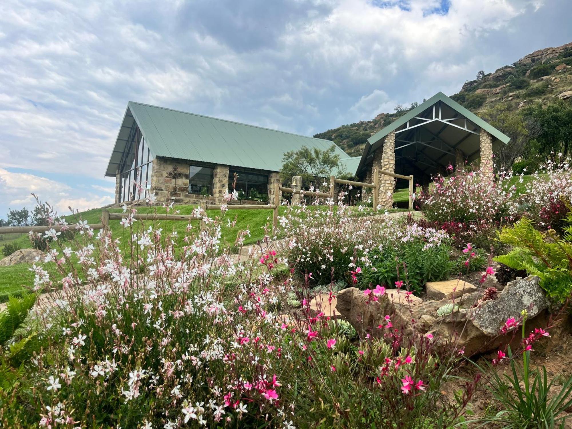 Uitzicht Private Nature Reserve And Lodge Fouriesburg Chambre photo